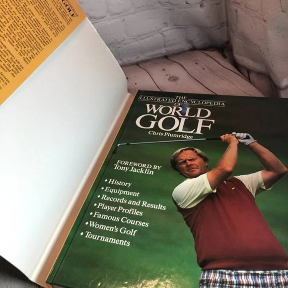 Vintage 1988 THE ILLISTRATED ENCYCLOPEDIA OF WORLD GOLF - Picture 6 of 11